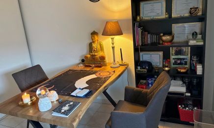 Centre la Pyramide - laser-esthetique-dermopigmentation et bien-être : Hypnothérapeute à Muret