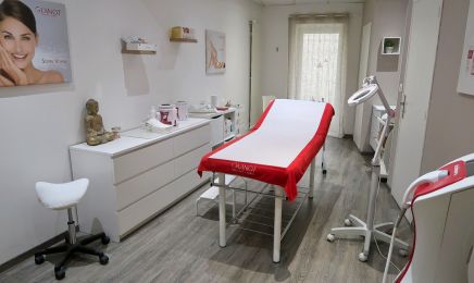 Grain de Beaute : Manucure à Montbrison