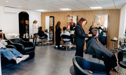 De Mèche avec Vous  : Coiffeur à Hauterives