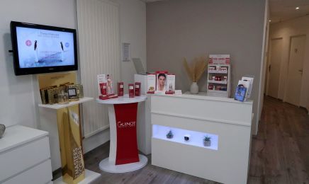 Grain de Beaute : Manucure à Montbrison