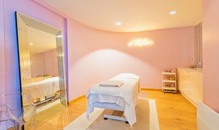 DL CLINIC  : Manucure à Roncq