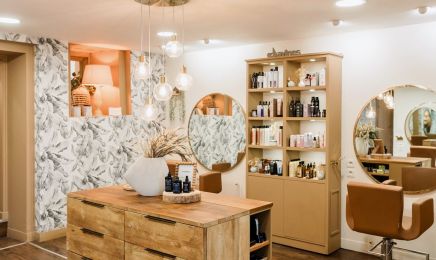 Aux Couleurs d'Elise : Coiffeur à Granville