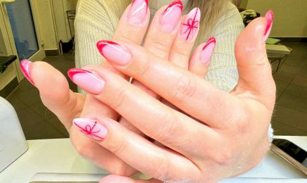 ELLA NAILS NAGELSTUDIO UND KOSMETIK - DARMSTADT: Kosmetikstudio in Darmstadt