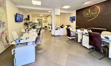 ELLA NAILS NAGELSTUDIO UND KOSMETIK - DARMSTADT: Kosmetikstudio in Darmstadt