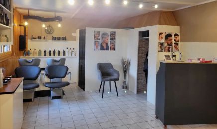New Look HeadSpa, Coiffure & Barbe : Coiffeur à Mouthe