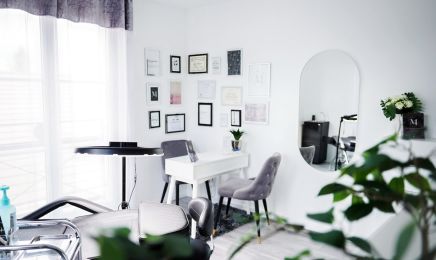 Marina Brow Studio : Institut de beauté à Tigery