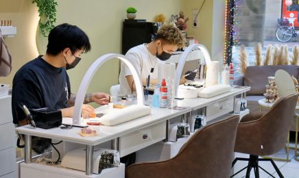 Lustry Nails & Wimpern Studio: Kosmetikstudio in Bamberg