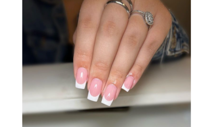 Carla Ongles at Le Trendy : Manucure à Six-Fours-les-Plages