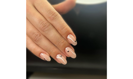Carla Ongles at Le Trendy : Manucure à Six-Fours-les-Plages