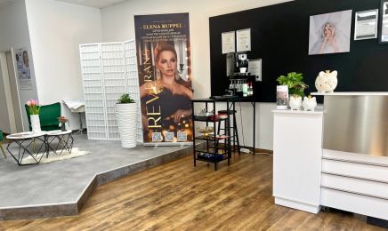 Kosmetikstudio Reverans: Nagelstudio in Bad Saulgau