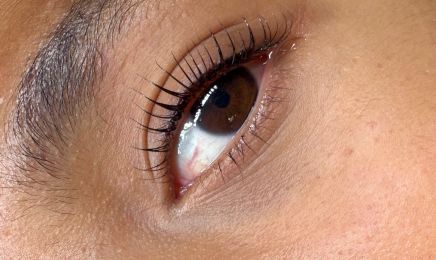 EYECONIC INSTITUT  : Manucure à Cenon