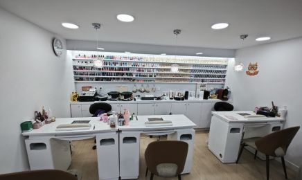 Ongles des Lilas : Institut de beauté à Les Lilas