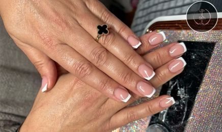Jen Beauty  : Manucure à Écouen