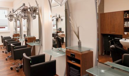 Figaro 2000: Friseur in Bruchsal