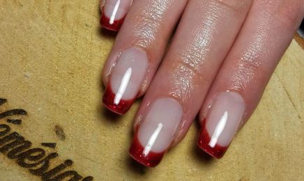 Némésias Nails : Institut de beauté à Chavigny