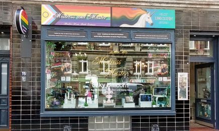 Mistress and Master: Friseur in Hamburg