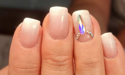 By Ashley Nails : Manucure à Cestas