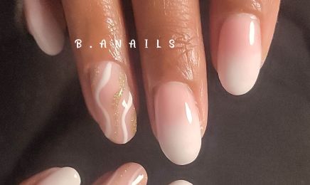 By Ashley Nails : Manucure à Cestas