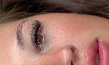 Lash brow art studio  : Institut de beauté à Saint-Raphaël