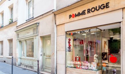 Pomme Rouge Nail Bar : Institut de beauté à Paris