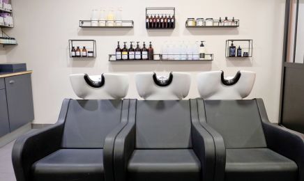 Sixtine - Coiffure : Coiffeur à Écully