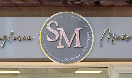 Sandy Ongles & Maëva Beauty : Institut de beauté à Rognac