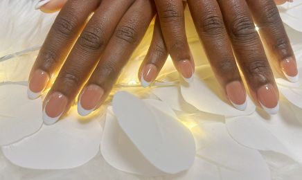 Glow up Nails & Beauty : Institut de beauté à Melun
