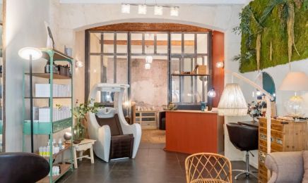 Anais Hardouin - Coiffeur Végétal : Coiffeur à Nîmes