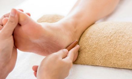 Caroline Robin - Massages - Soin Énergétique - Réflexologie - Magnétisme  : Institut de beauté à Marseille