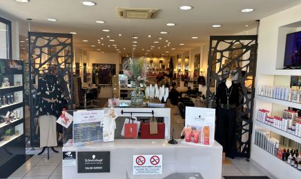 Le 27 Bis Coiffure  : Coiffeur à Agde