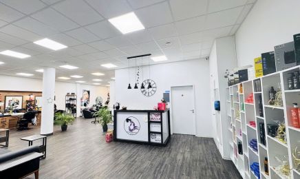 Hair & Beauty Sonay: Kosmetikstudio in Hamburg