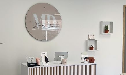 MD beauty studio : Manucure à La Londe-les-Maures