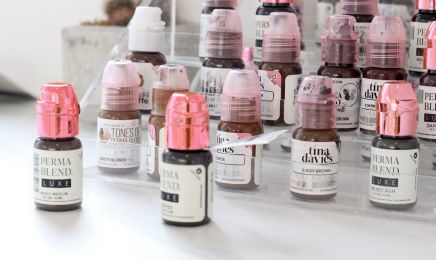 LE STUDIO DU SOURCIL® : Manucure à Aubagne