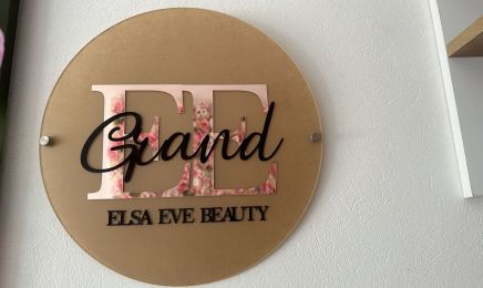 Elsa Eve Beauty : Manucure à Bordeaux