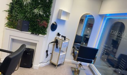 Nova Élégance - Coiffure & Bien-être  : Institut de beauté à La Wantzenau