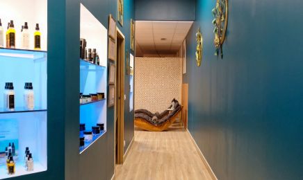 MCAO SPA & Salon Marjory : Manucure à Jonage