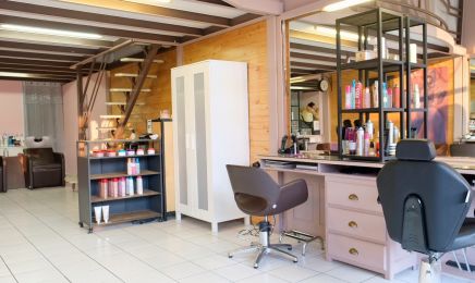 Salon Style Deux Vies - Centre commercial du Jayon : Coiffeur à Grigny
