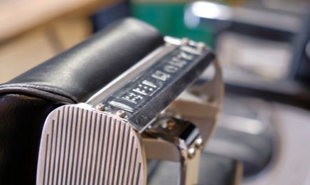 Au temps des hommes : Coiffeur à Craponne