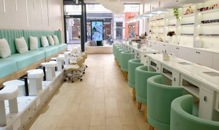 Luna Ongle Childebert : Manucure à Lyon