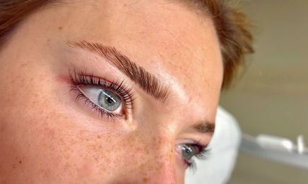 Glow By L Beauty : Coiffeur à Sanary-sur-Mer