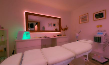 Massis Beauty Studio: Kosmetikstudio in Mainz