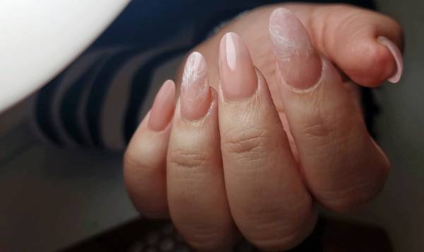 Elym Nails by Guinette