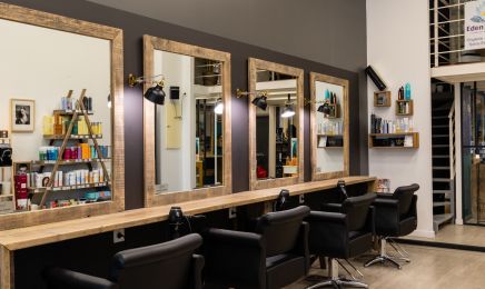 Chloé Benoit : Barbier à Saint-Rémy-de-Provence
