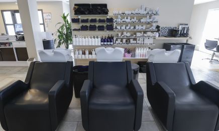 Cristina Coiffure & Esthétique  : Coiffeur à Contrexéville