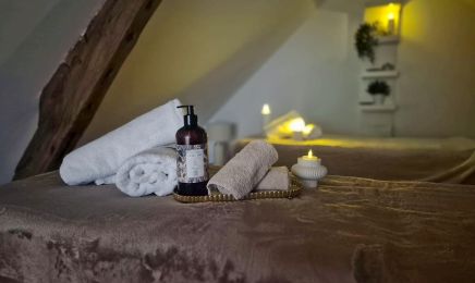 CHÂTEAU LES MUIDS : Institut de beauté à La Ferté-Saint-Aubin