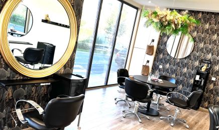 Coiffeur de Bien Etre par Emilie Coiffure : Barbier à Sully-sur-Loire