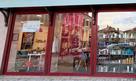 Léa Beauté : Manucure à Ambert