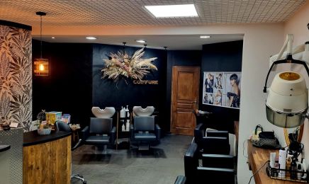 Le salon de Julie : Coiffeur à Saint-Pierre-la-Cour