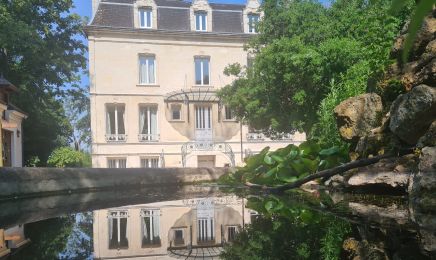 Le Spa du Clos du Cèdre : Institut de beauté à Vendôme
