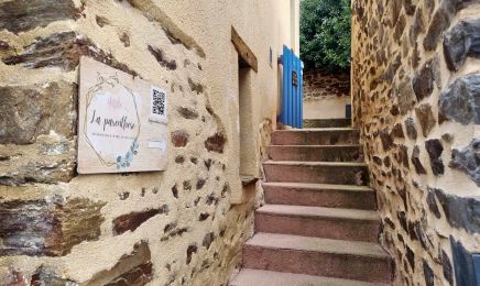 La Parenthèse Bien-Être et Beauté / Les Z’ongles de Mimi : Manucure à Fougères